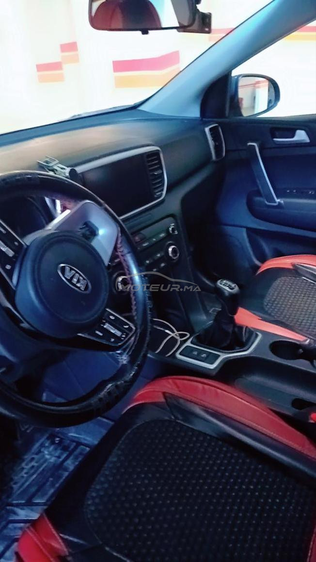 Kia Sportage premier main 