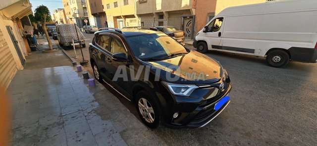 Toyota RAV-4 Diesel Manuelle 2017 à Laâyoune