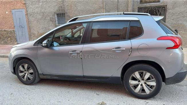 Peugeot 2008 diesel à Laâyoune