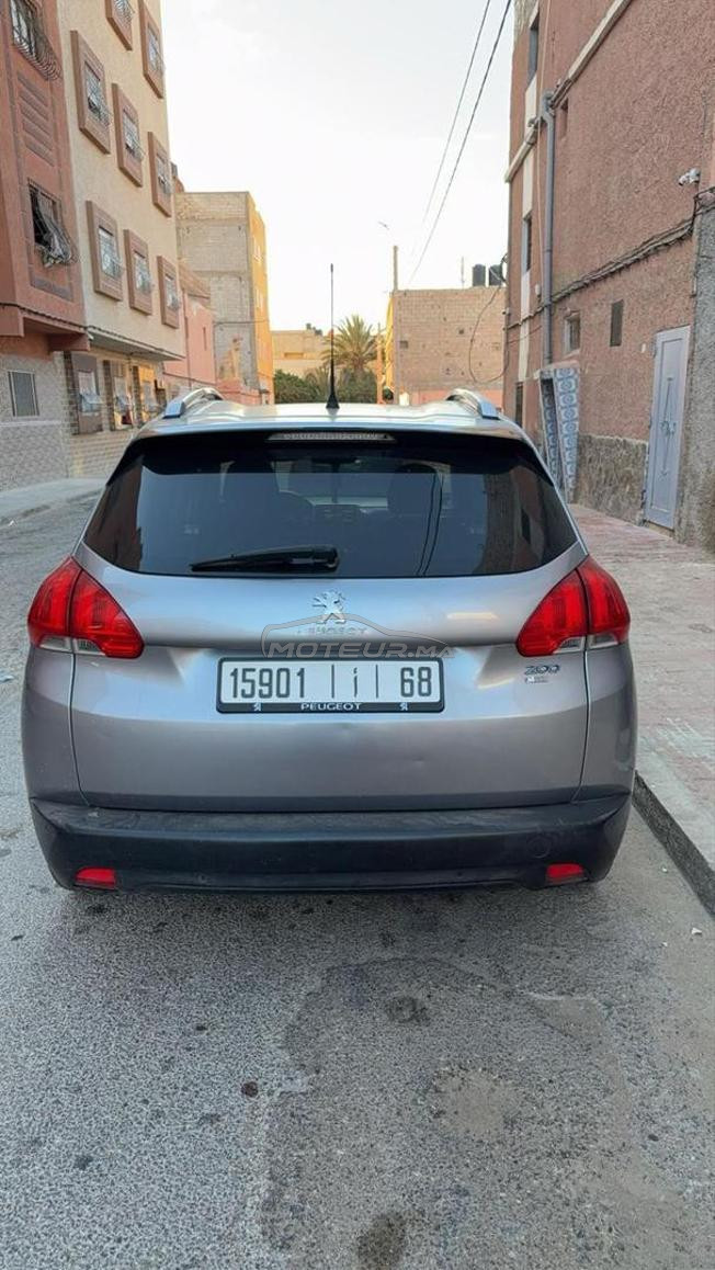 Peugeot 2008 diesel à Laâyoune