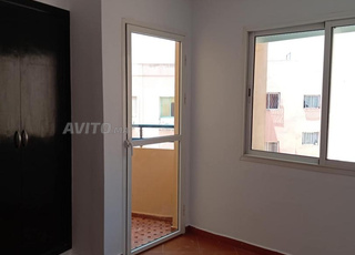 appartement vide à louer longue durée mbrouka 