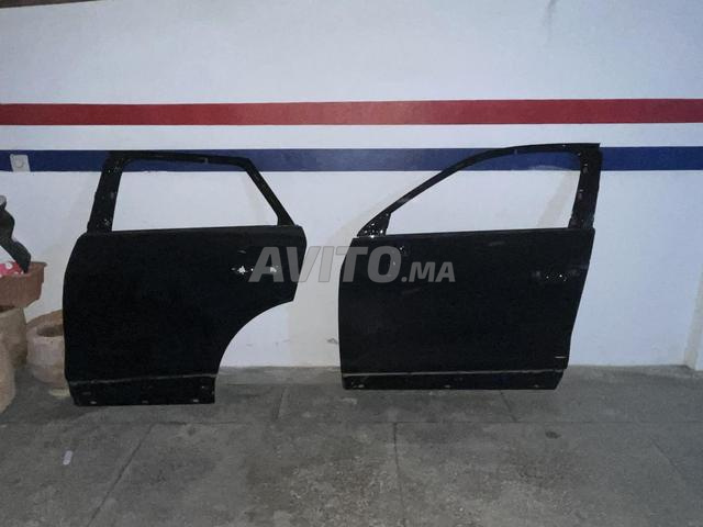 Portes Audi Q2 noires gauche(passagers-conducteur)