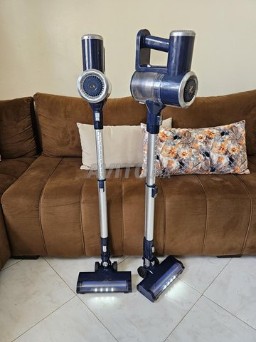 Aspirateur balai sans fil Rechargeable importé 