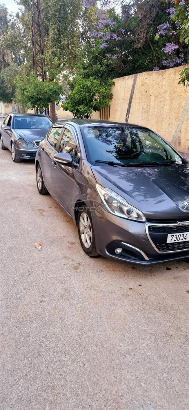 peugeot 208 modél 2019