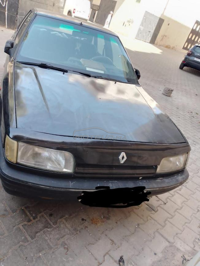 renault r21