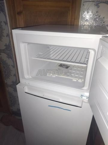 je me en vente une super frigo congel  - 2
