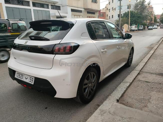 Peugeot 208 Diesel Manuelle 2021 à Rabat