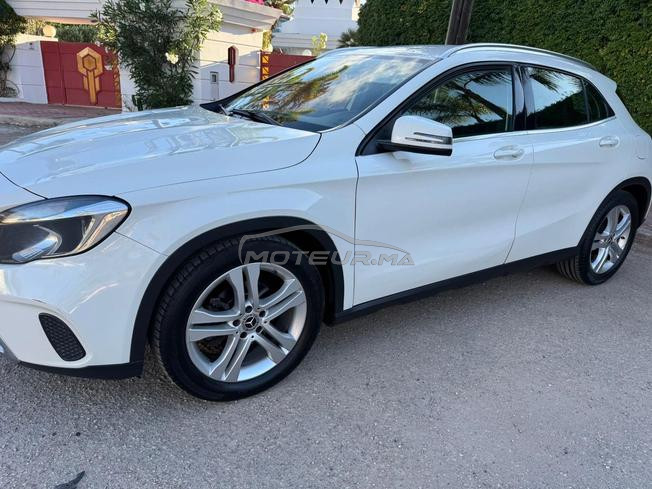 Mercedes-benz-Gla