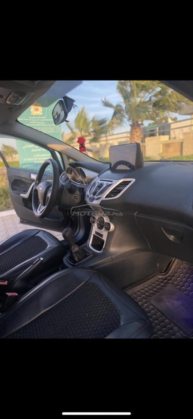 ford fiesta essence