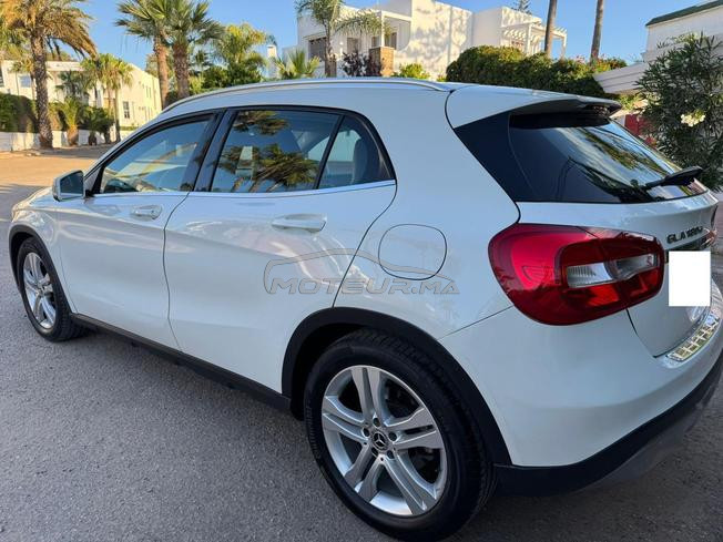 Mercedes-benz-Gla