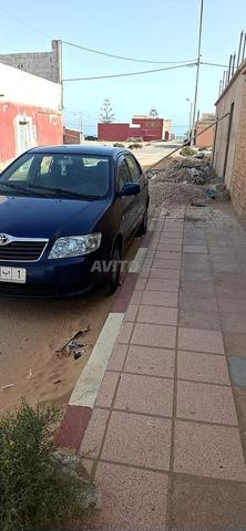 Toyota Corolla Essence Manuelle 2004 à Laâyoune - 2