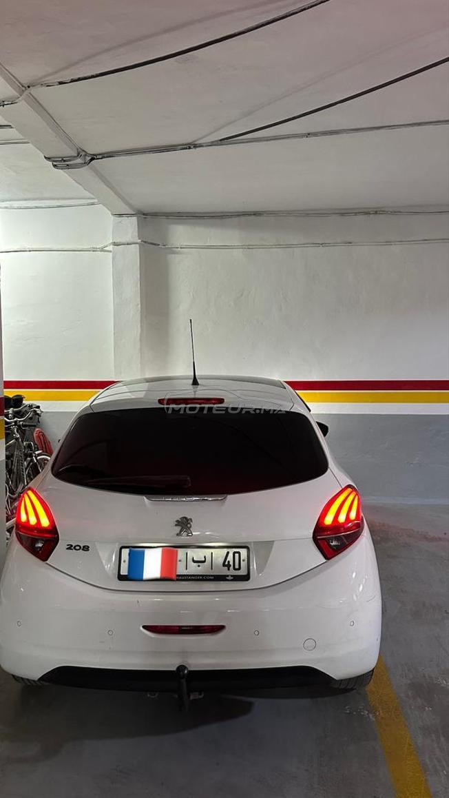Peugeot 208 Diesel Manuelle 2019 à Tanger