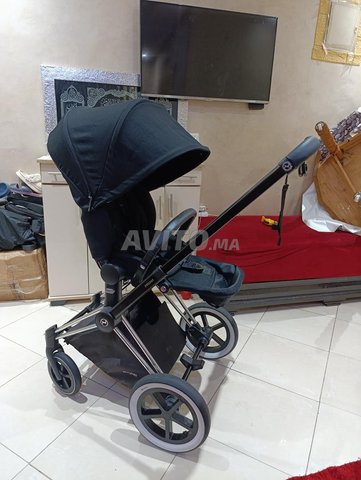 poussette avec maxi cosi la marque cybx Priam 