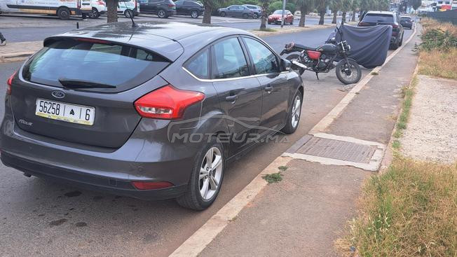 Ford focus 60000 km très bon etat