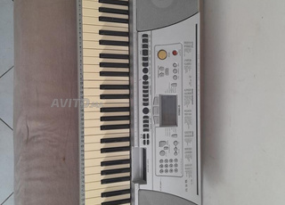 piano yamaha psr 450