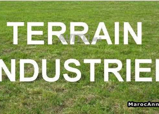 Terrain industriel à vendre