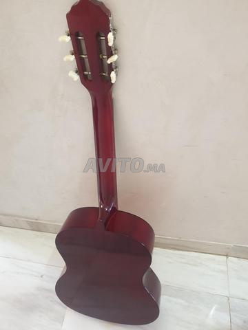 Guitare classique en très bon état