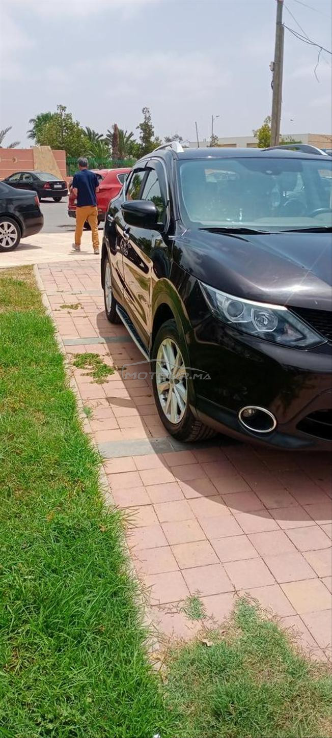 nissan en bon état famillaire faible consommation 
