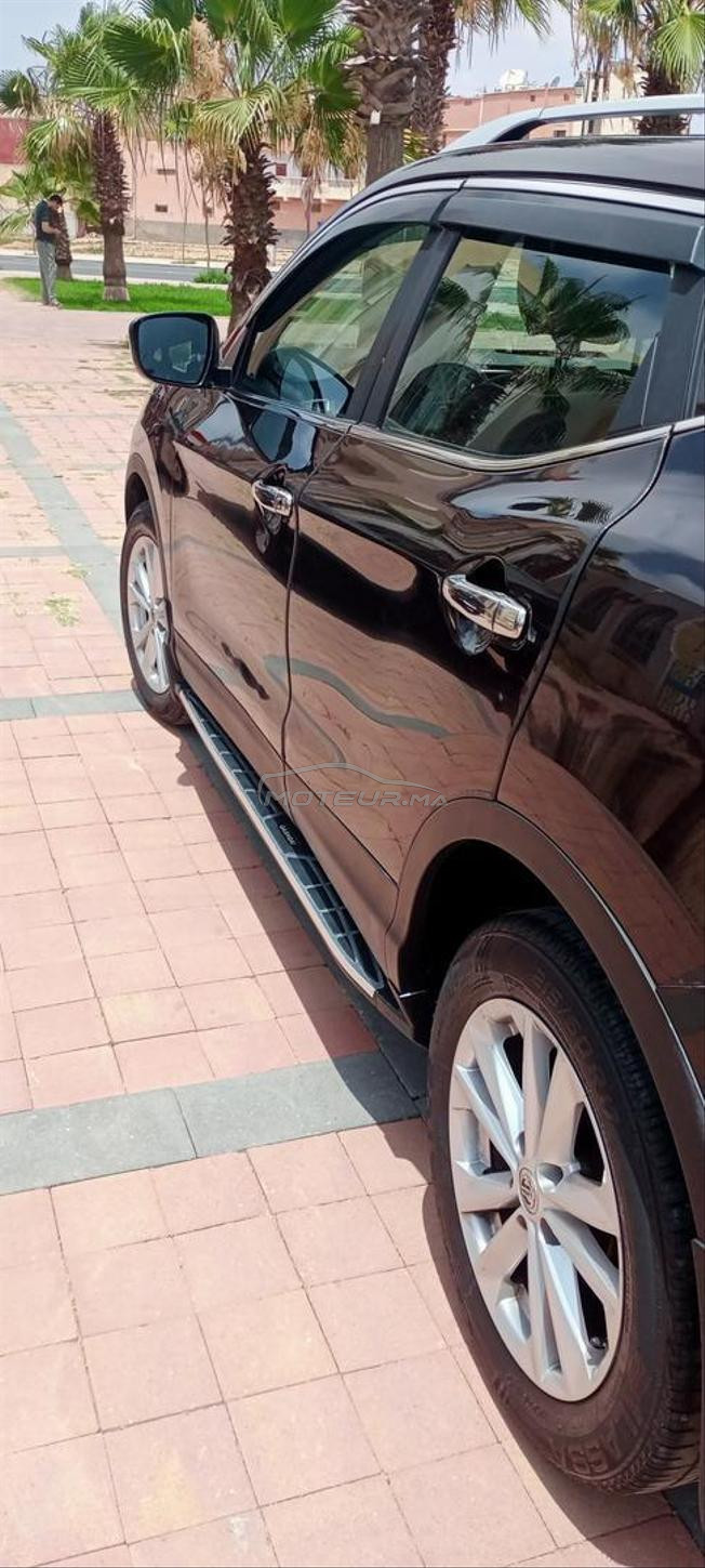nissan en bon état famillaire faible consommation 