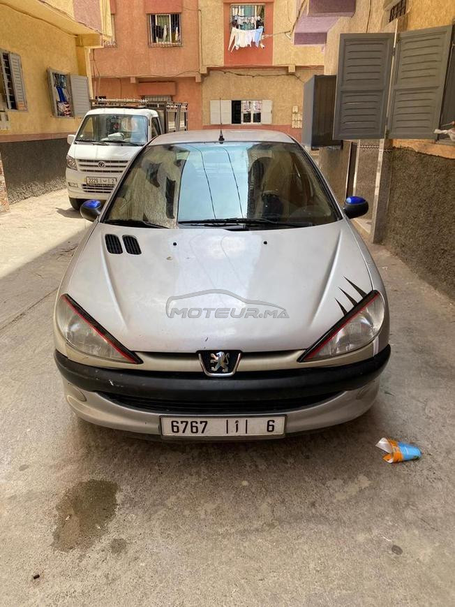 peugeot 206 en bonne état 