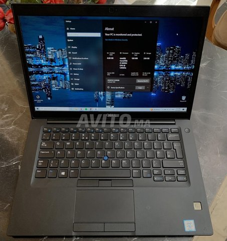 Dell Latitude 7490 i7-8ème 8 ram 256 SSD