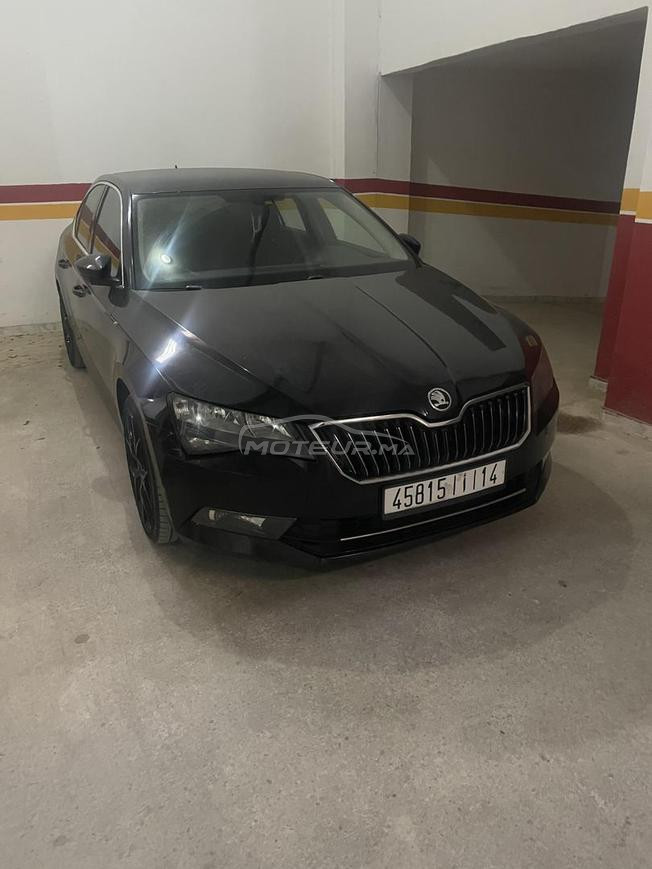 Skoda Superb Diesel Automatique 2018 à Salé