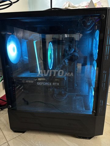 setup Gamer - État quasi neuf avec Boîtes