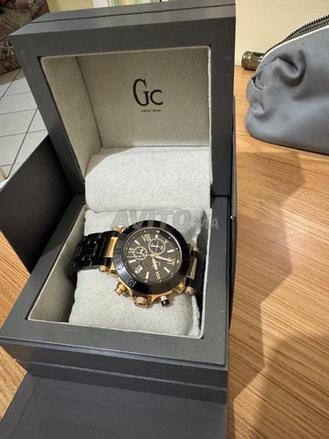 montre pour homme GUESS