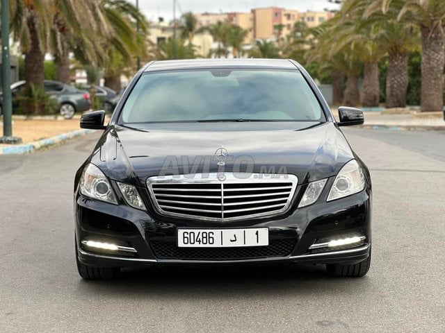 MERCEDES BENZ E250 CGI AVANTGARDE