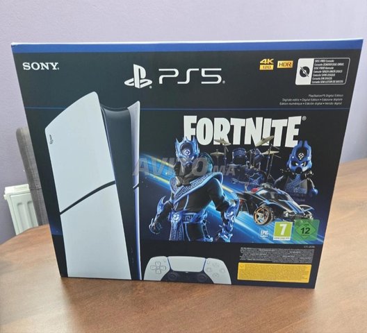 PS5 SLIM DIGITAL EDITION 
