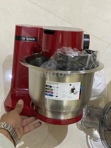 عجانة من نوع ‏Série 2 Robot pâtissier MUM 700 