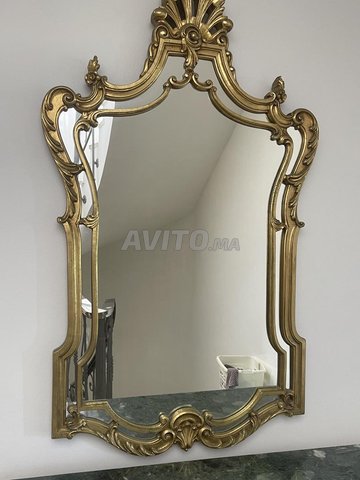 console vintage avec plateau marbre 
