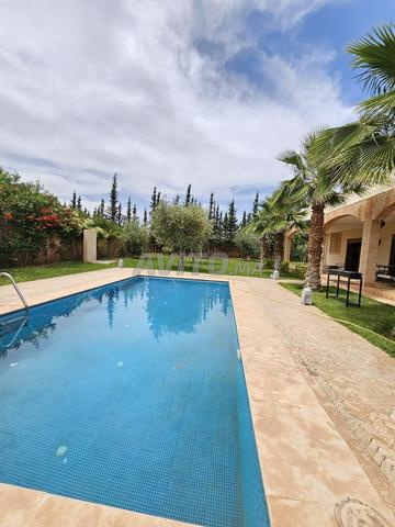 Ferme à Vendre avec Villa piscine 