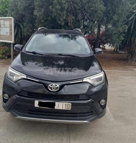 Toyota RAV-4 Diesel Automatique 2017 à Casablanca