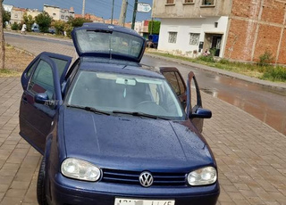 Volkswagen Golf 4 Diesel Manuelle 2002 à Kénitra
