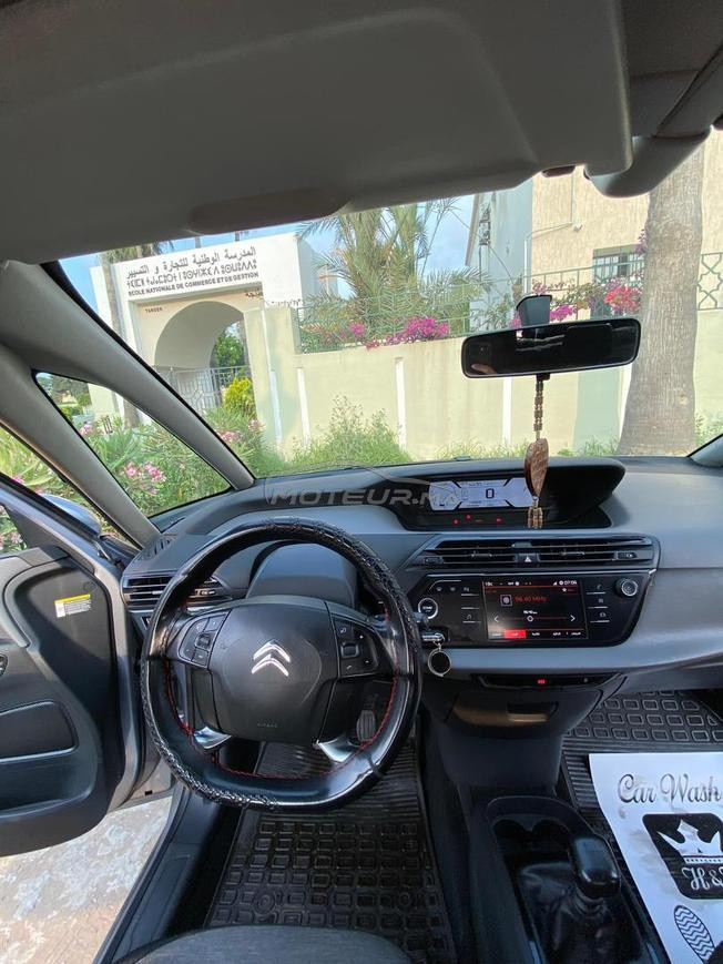 Citroen C4 en très bonne état 