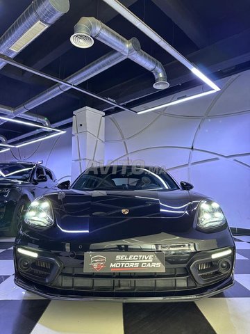 PORSCHE PANAMERA 4 HYBRIDE