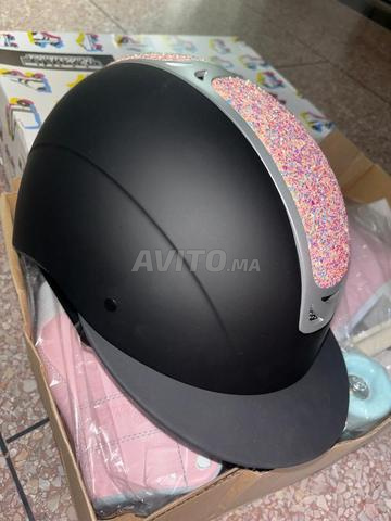 casque d’equitation neuf la marque Horze