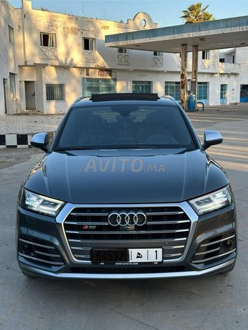 Audi Q5 Essence Automatique 2017 à Tétouan