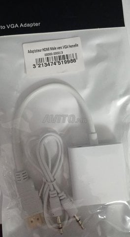 Adaptateur HDMI vers VGA (Male vers Femelle)