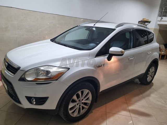 Ford kuga titanium