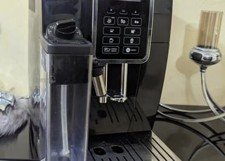 machine a café Delonghi dinamica cappuccino 