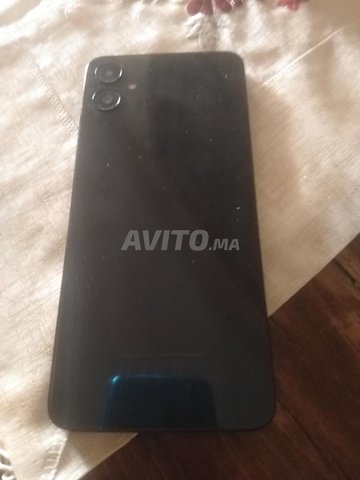 Samsung galaxy A05