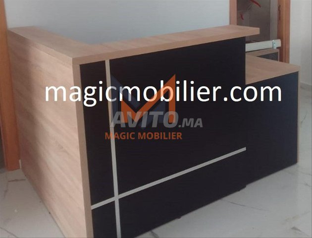 COMPTOIR D'ACCUEIL مكتب استقبال