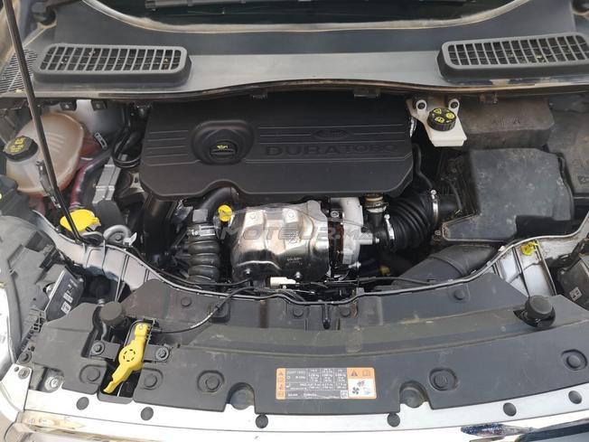 Ford Kuga 1 ère main 