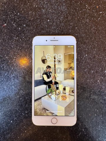 iPhone 7Plus 128 GB Official