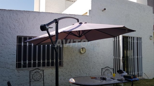 Parasol déporté carré 3 x 3 m aluminium 