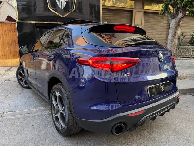 Alfa romeo stelvio Q4