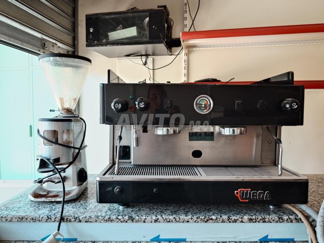 Machine a café Wega 2 groupes 