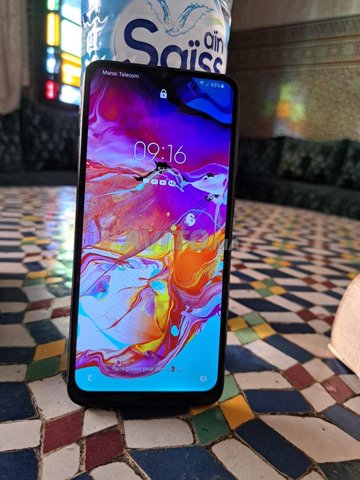 سامسونج a70 خدام صلاح لون أسود 128 